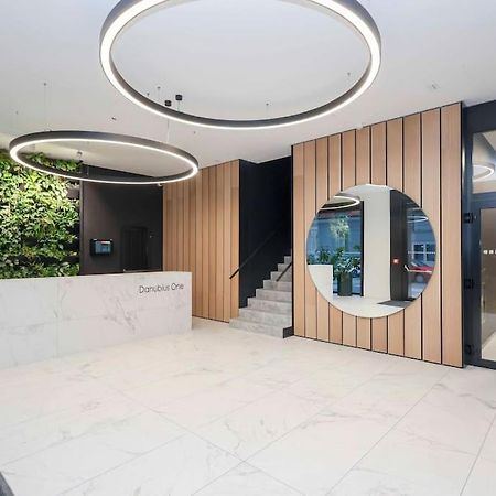 Danubius One - Spacious Apartment W Free Parking Bratislava Exterior foto